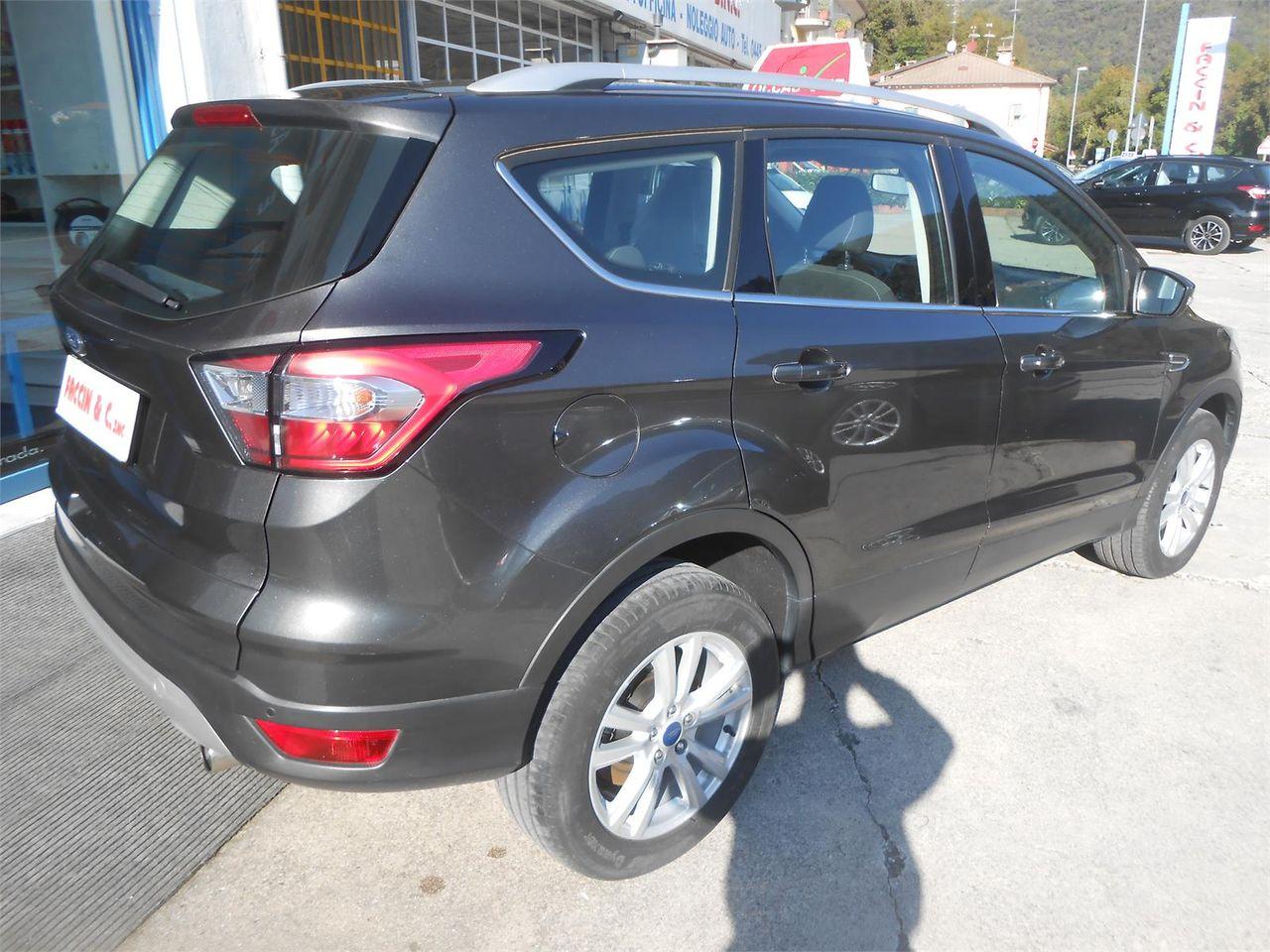 Ford Kuga 1.5 TDCI 120 CV S&S Business