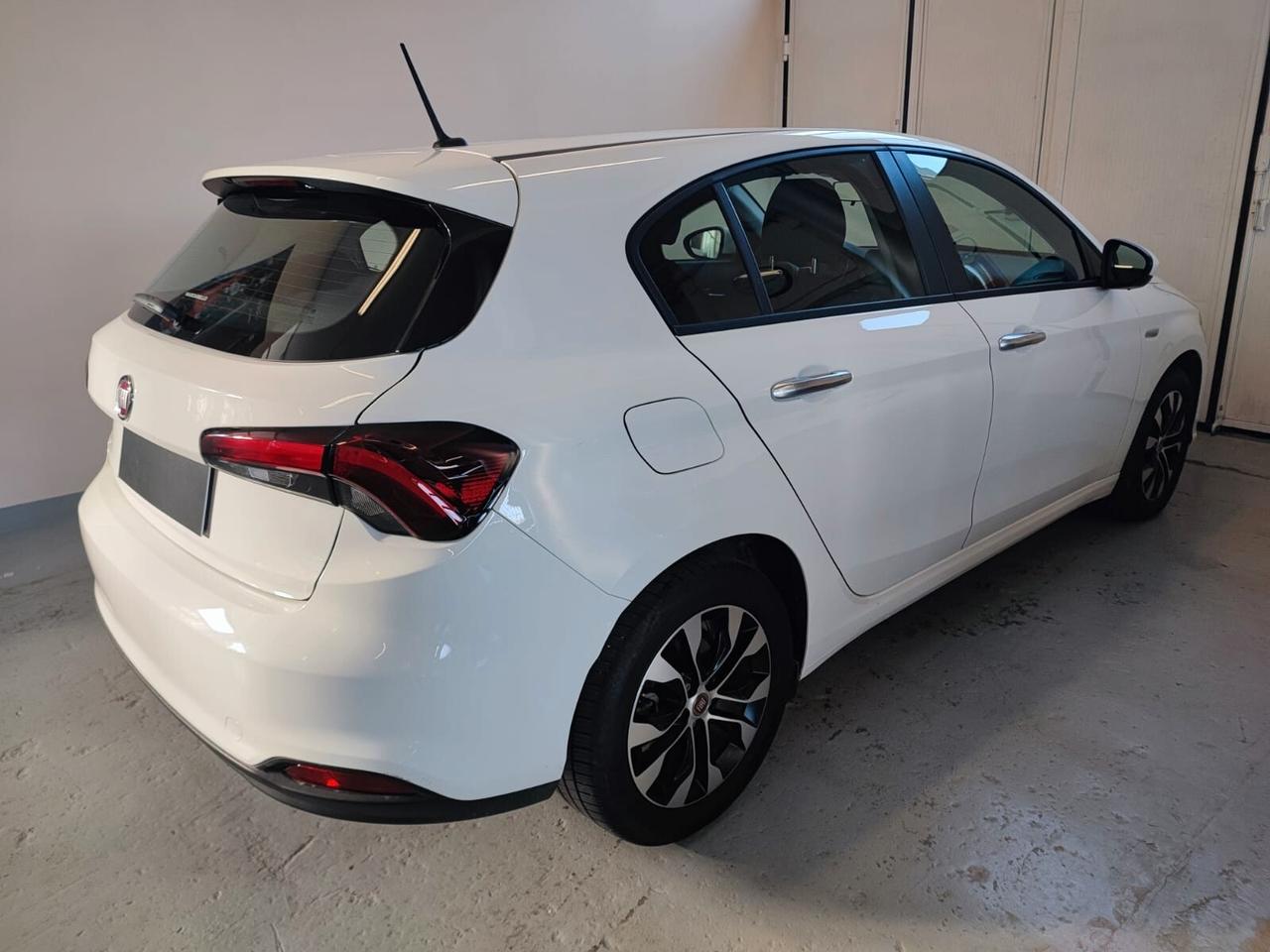 Fiat Tipo 1.6 Mjt S&S 5 porte Life 131 cv