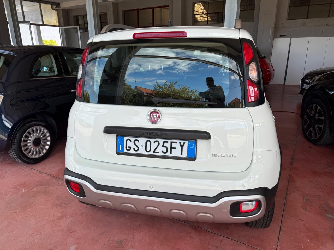Solo da QUALITYCARS PESCARA Fiat Panda 1.0 FireFly S&S Hybrid City Cross