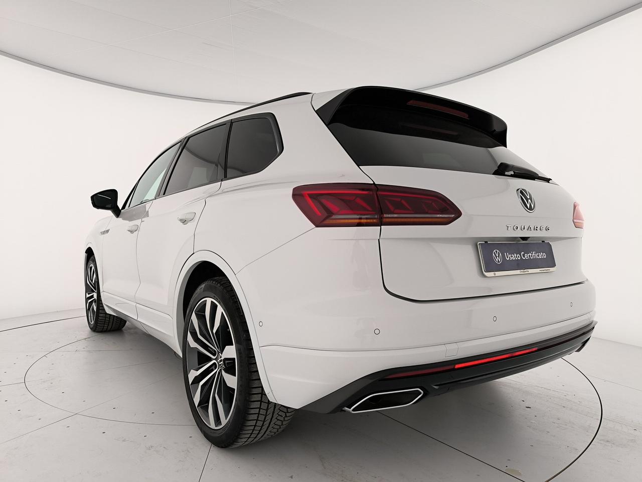 Volkswagen Touareg 3.0 v6 tdi elegance r-line exterior pack 231cv tiptronic