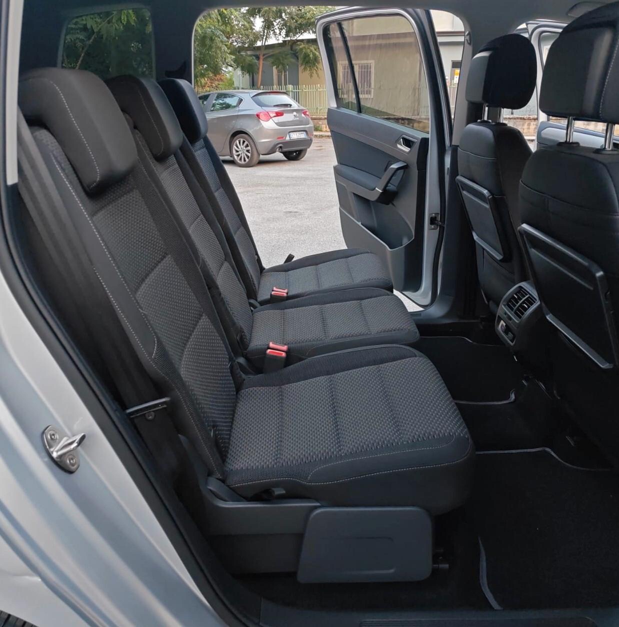 Volkswagen Touran 1.6 TDI 115 CV SCR DSG Comfortline BlueMotion Tech.