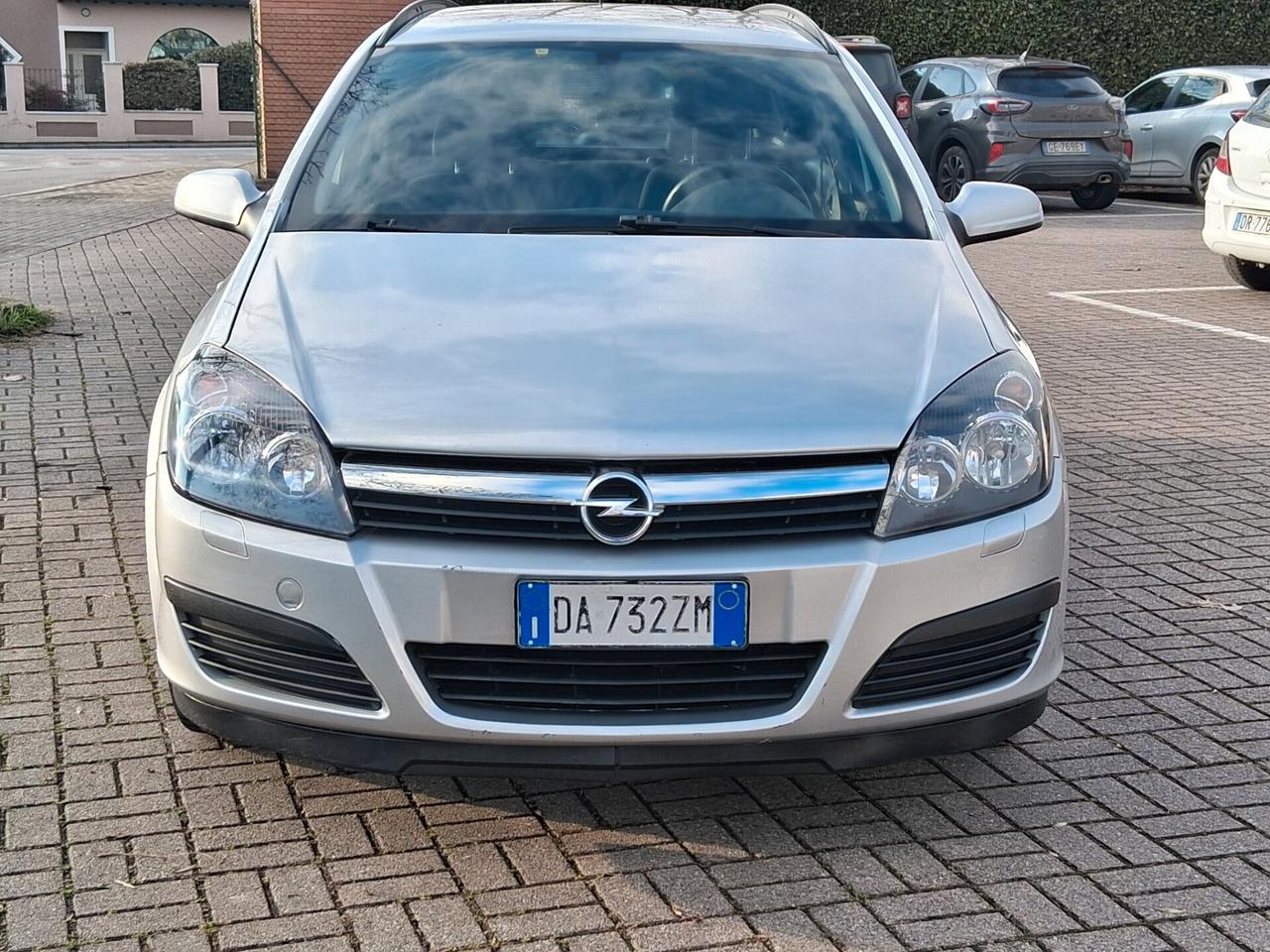 Opel Astra 1.9 CDTI 120CV Station Wagon Cosmo..320 147 1147 WHATSAPP