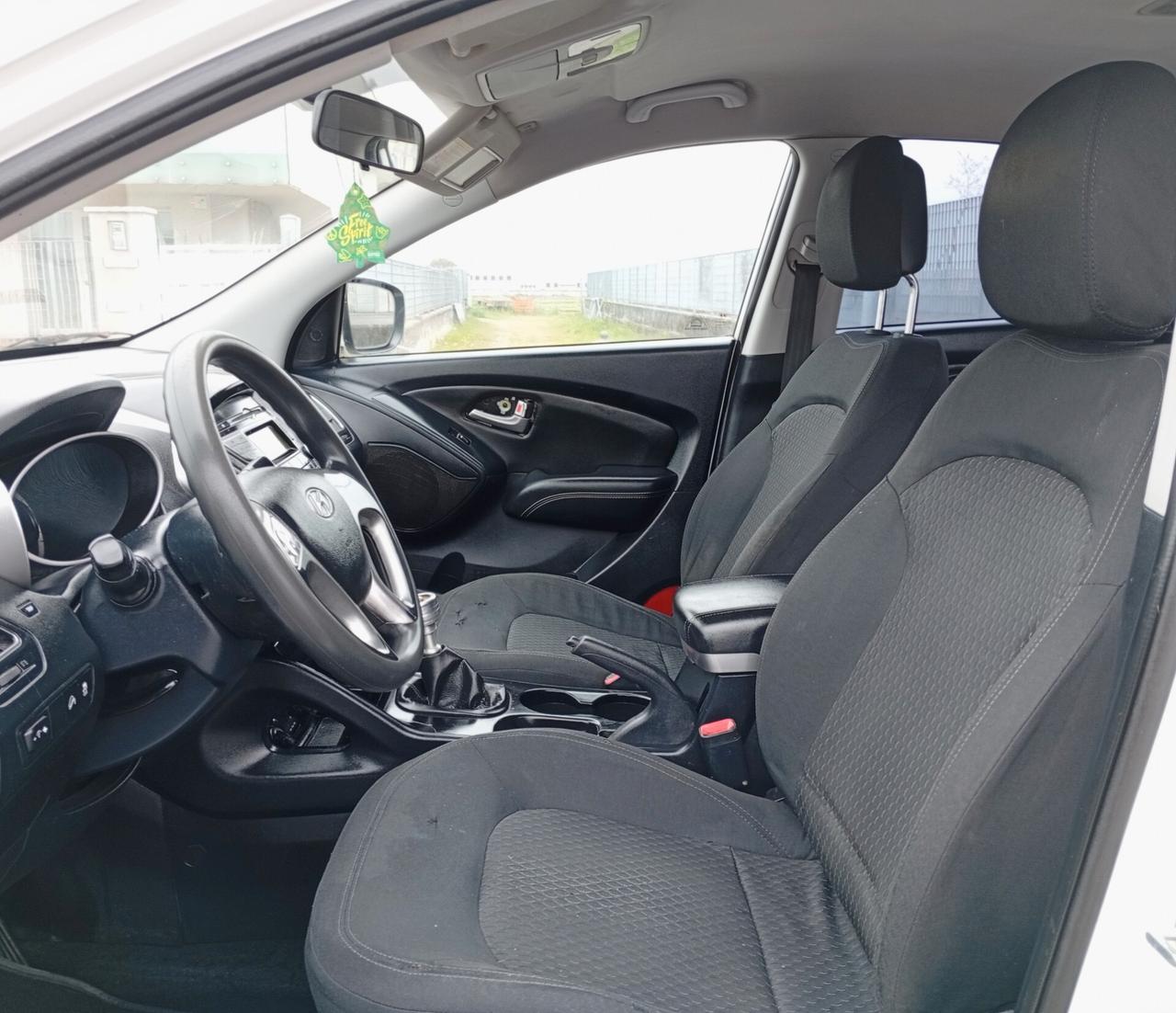 Hyundai iX35 1.7 CRDi 2013 NEOPATENTATI TRATTABILE