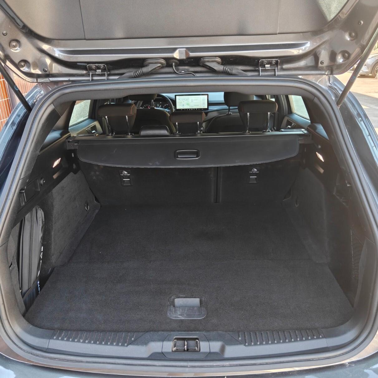 Ford Focus 1.0 EcoBoost Hybrid 125 CV Powershift SW ST-Line Style