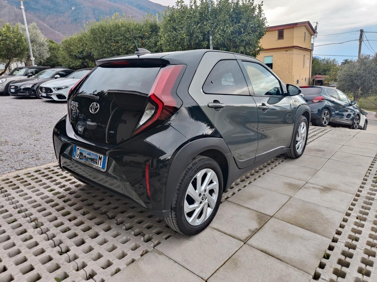 Toyota Aygo X 1.0 VVT-i 72 CV 5 porte Lounge Automatic