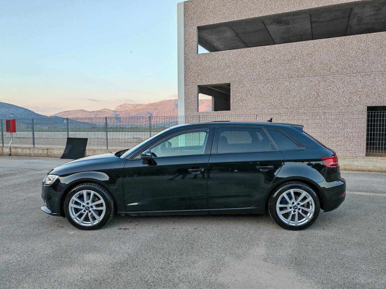 Audi A3 SPB 1.6 TDI 116 CV S tronic Sport