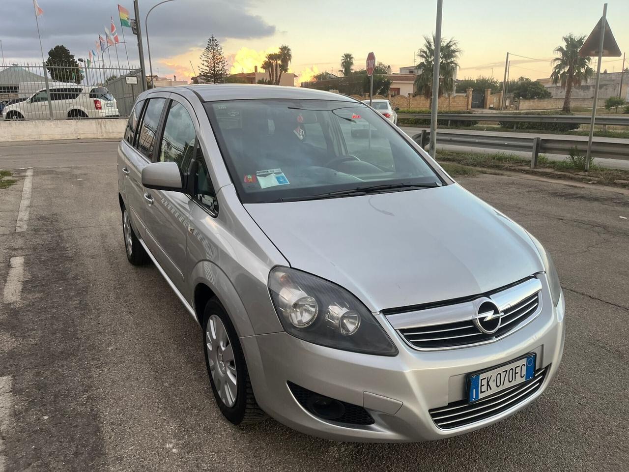 Opel Zafira 1.6 16V ecoM 94CV Edition