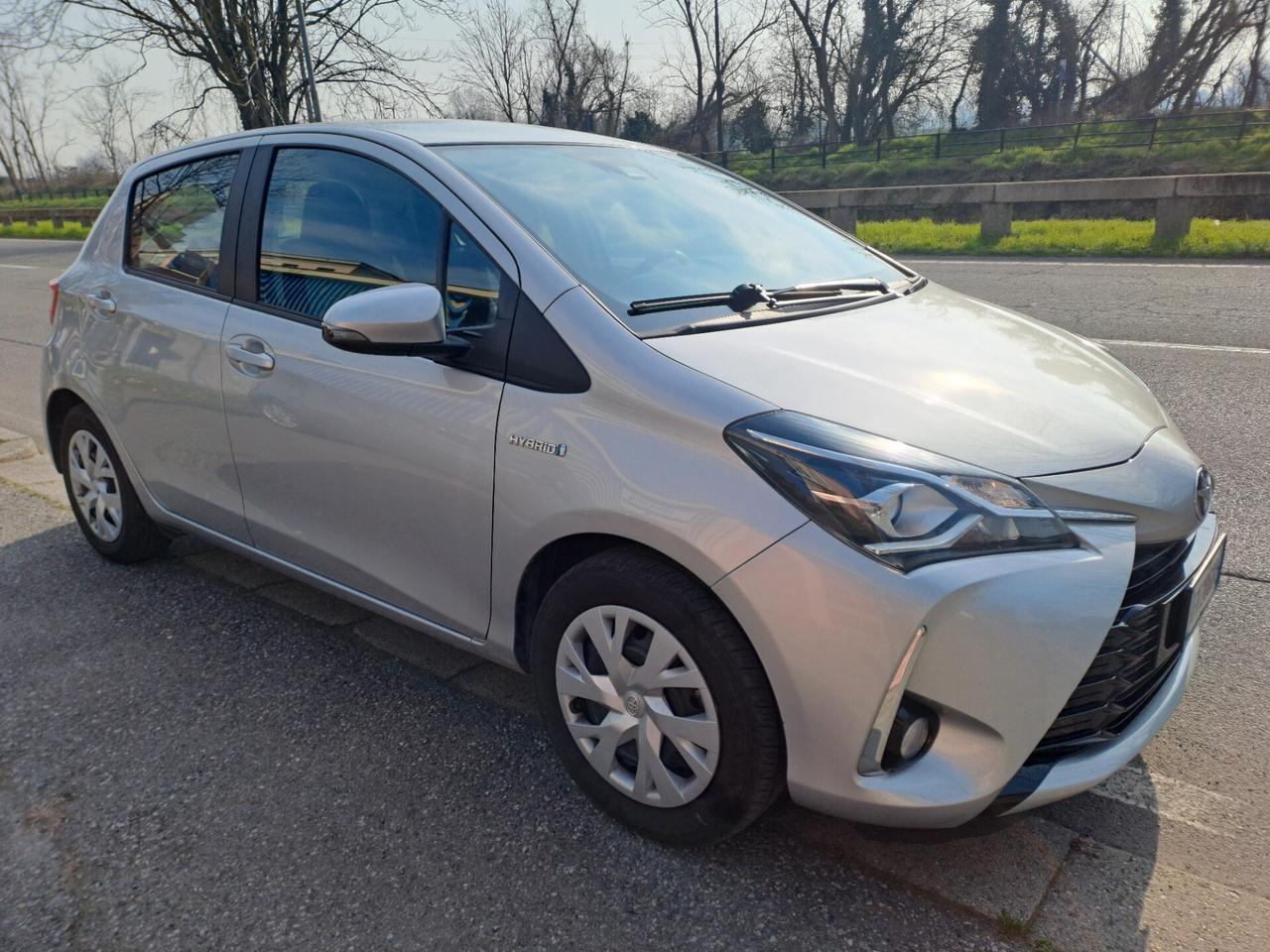 Toyota Yaris 1.5 Hybrid 5 porte 63.000 km