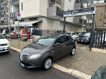 Lancia Ypsilon 1.2 69 CV 5 porte GPL Ecochic Gold