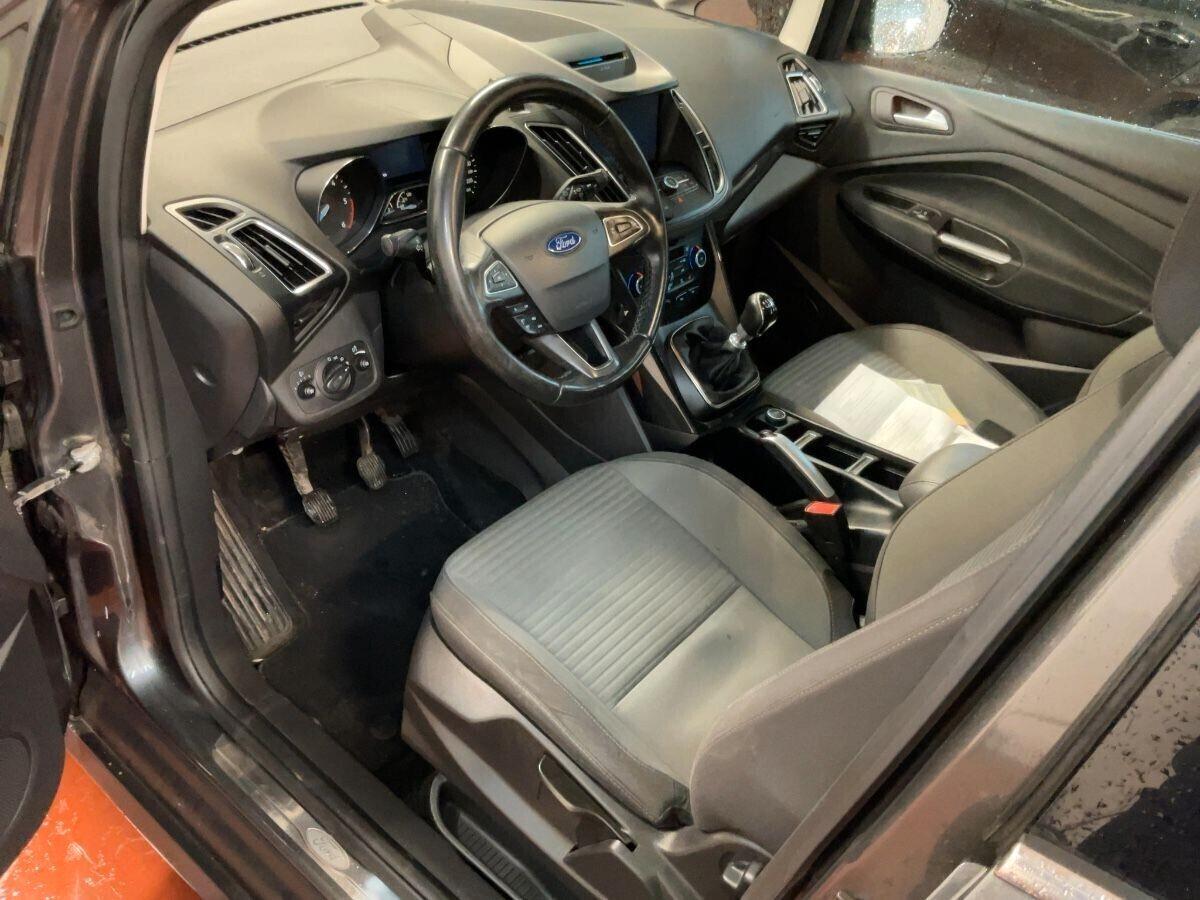 Ford C-Max 1.5 TDCi 120CV Titanium