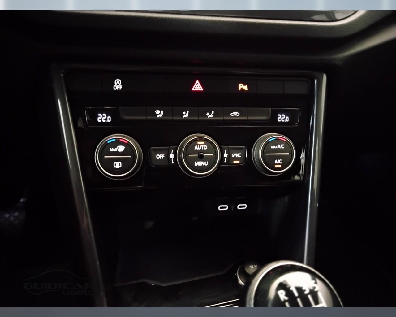 VOLKSWAGEN T-Roc I 2017 - T-Roc 2.0 tdi Advanced 115cv