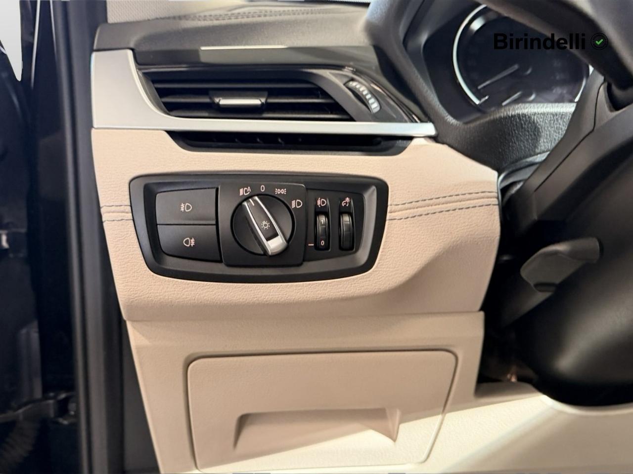 BMW X1 (F48) - X1 sDrive16d xLine