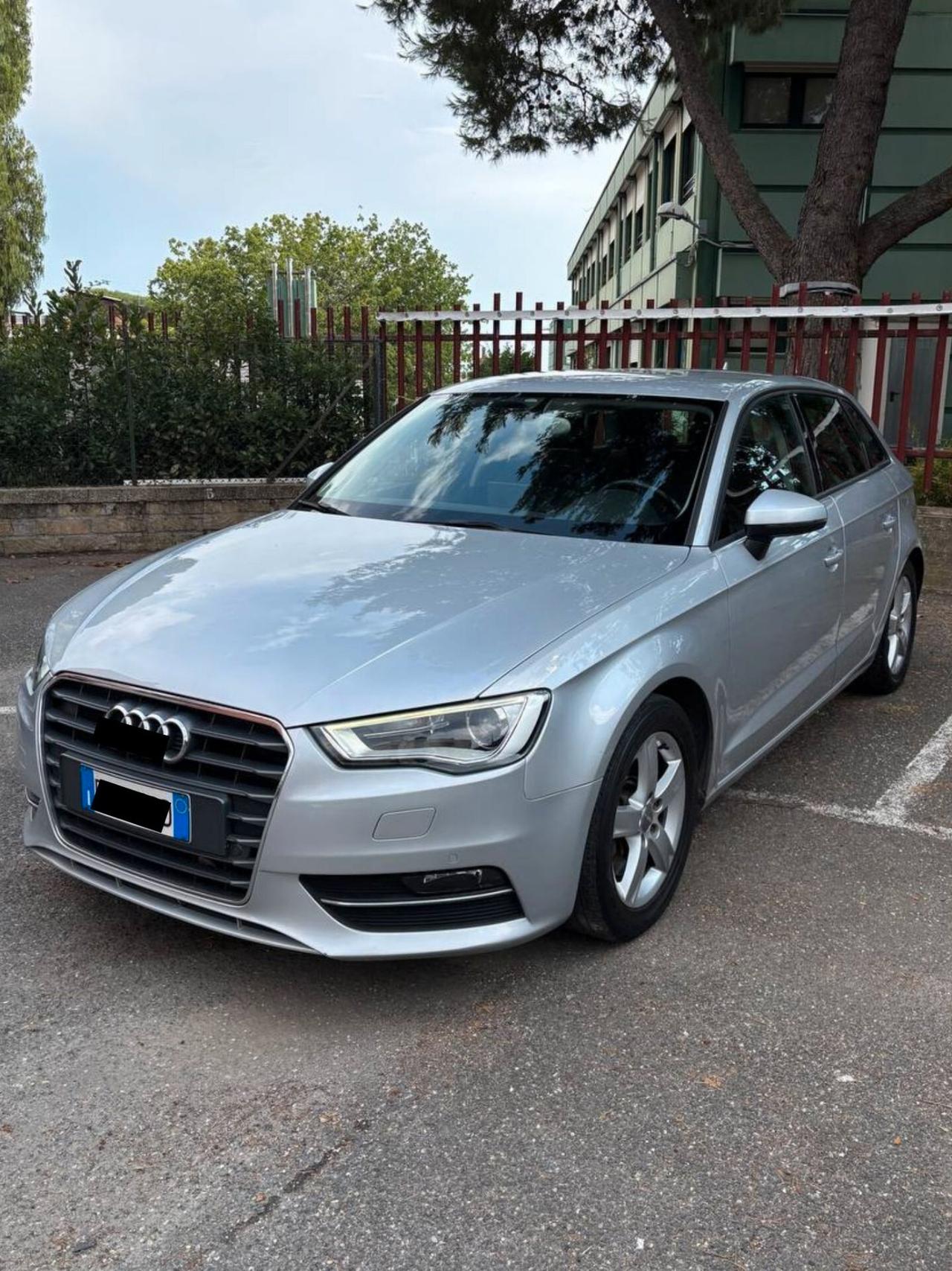 Audi A3 Sportback 1.8 TFSI Ambition GPL – 180 CV – Navi – Xenon – Sensori – Telecamera