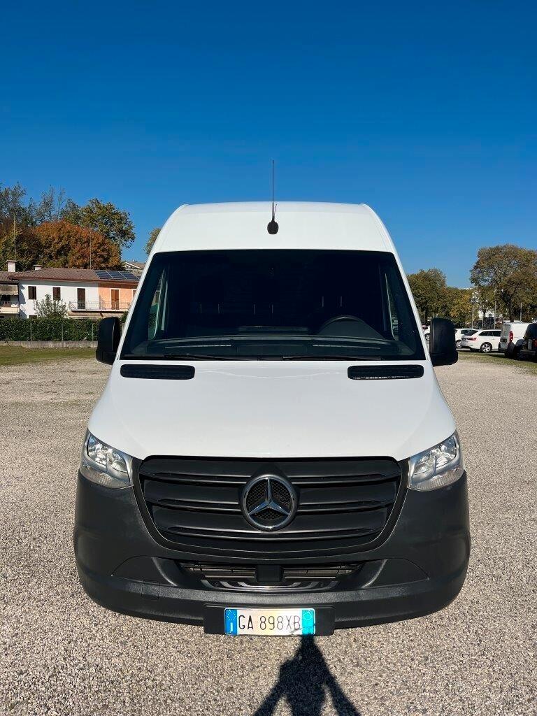 MERCEDES 311 CDI SPRINTER - 04/2020 - KM 90.000