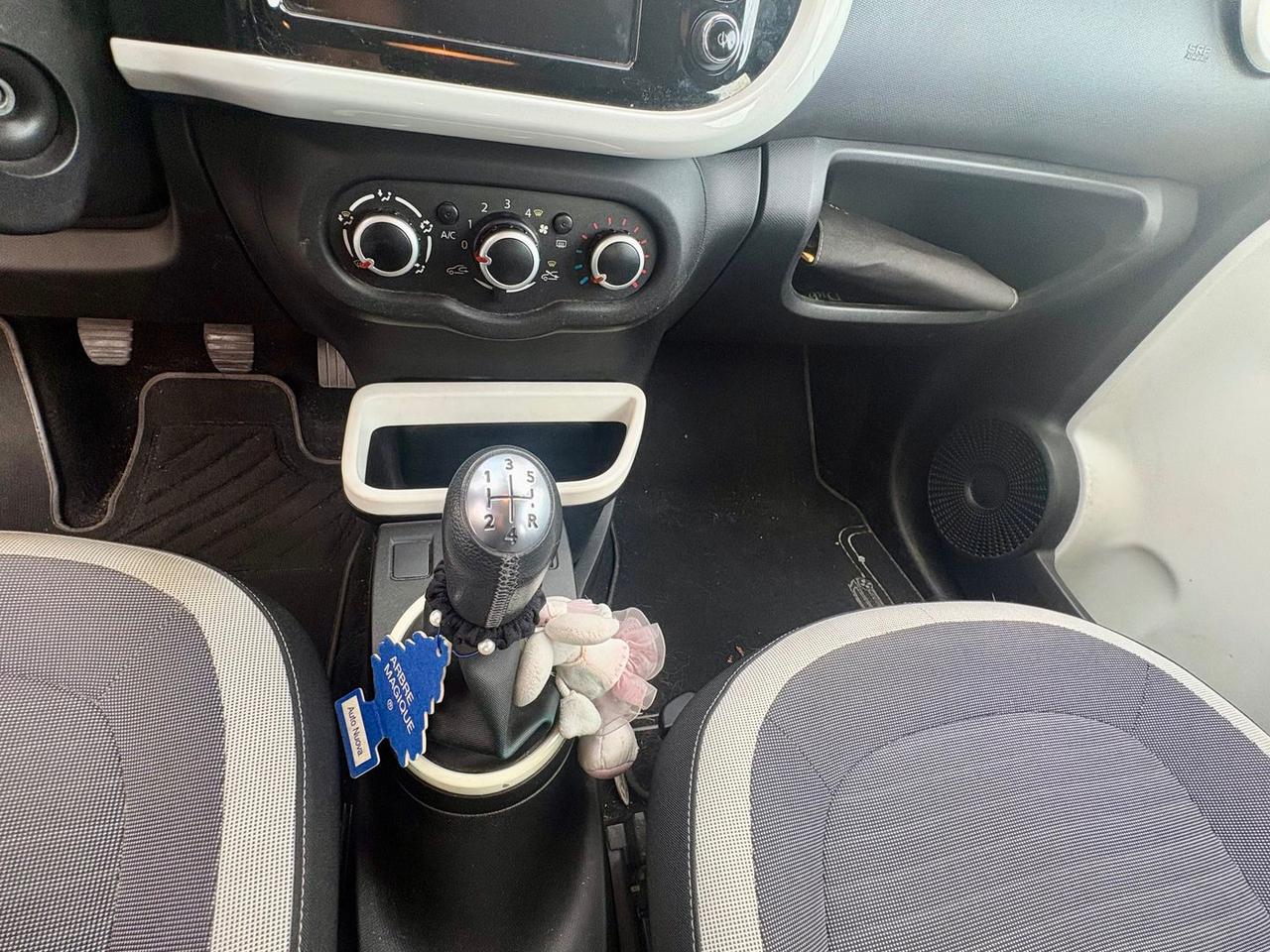 Renault Twingo Lovely SCe 69 #10394