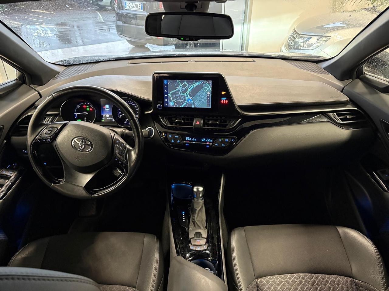 Toyota C-HR 1.8 Hybrid E-CVT Trend
