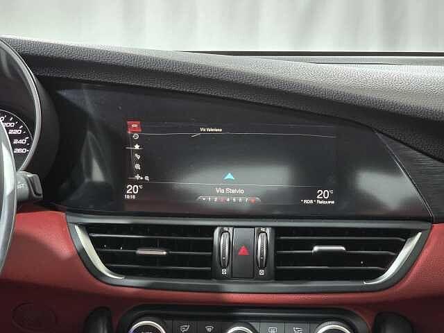 Alfa Romeo Giulia 2.2 Turbodiesel 160 CV AT8 Executive