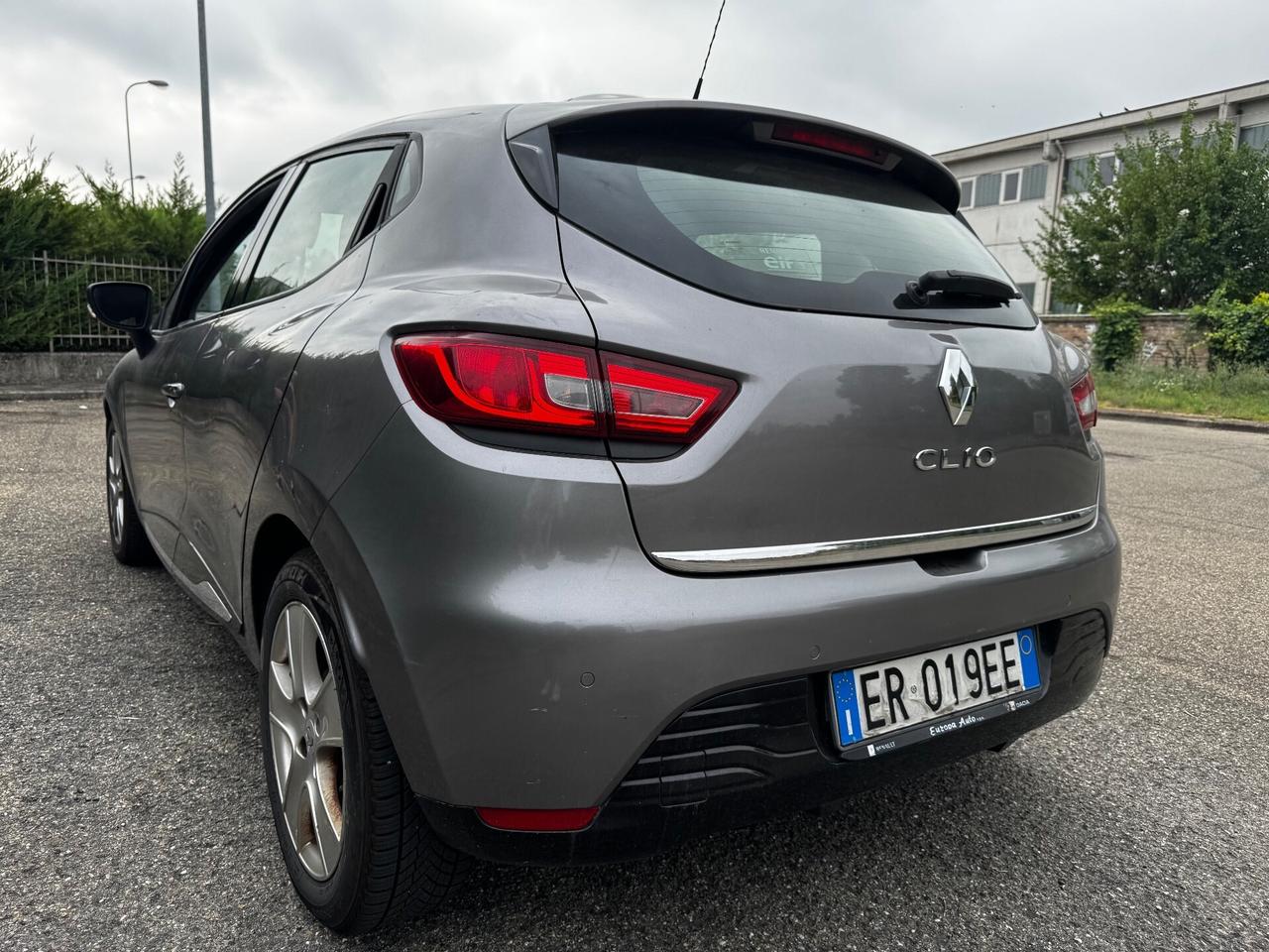 Renault Clio 1.2 75CV 5 porte Live Navi/Bluet/Cruise control