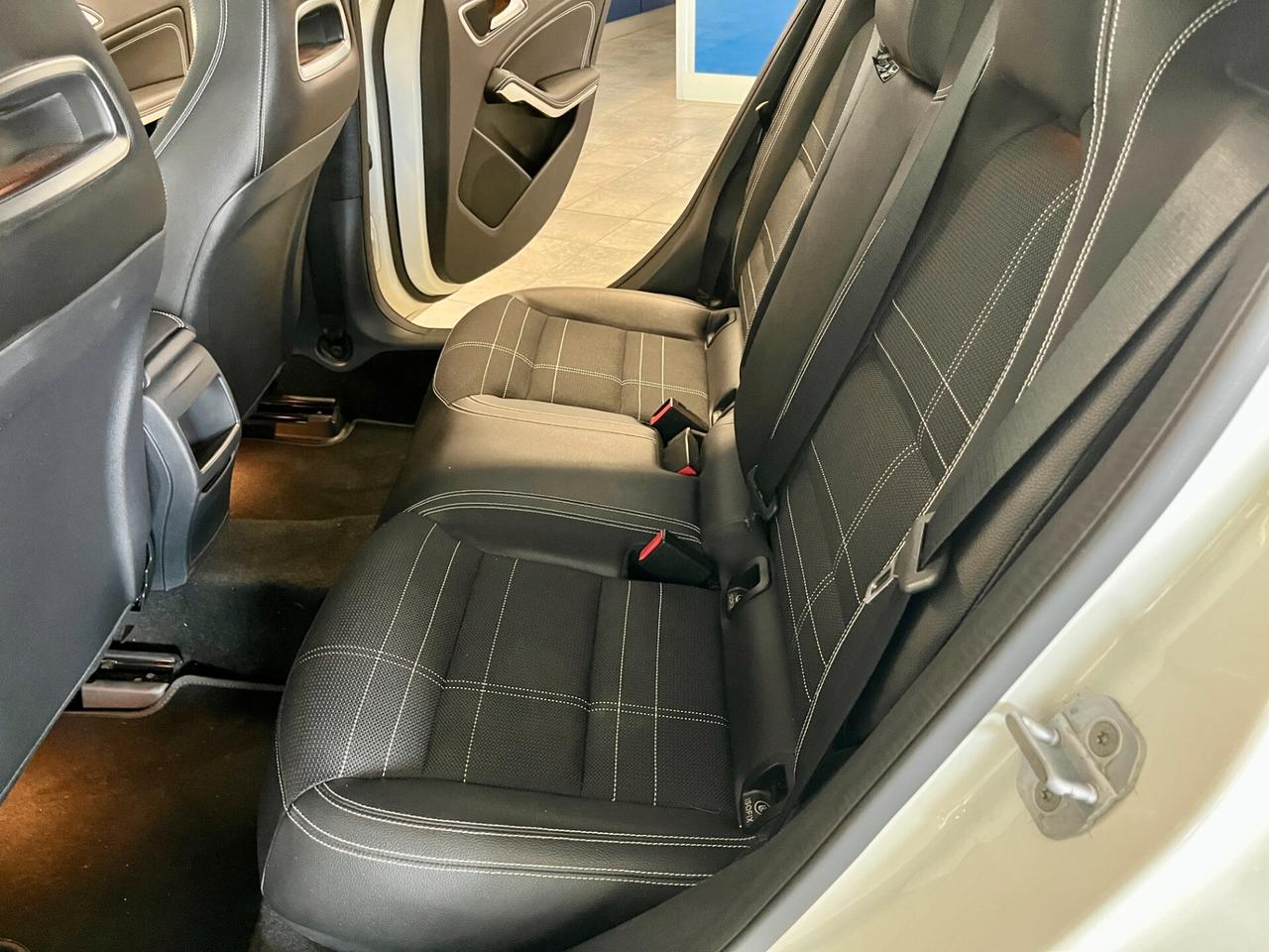 Mercedes-benz A 180 Sport-NEOPATENTATI-