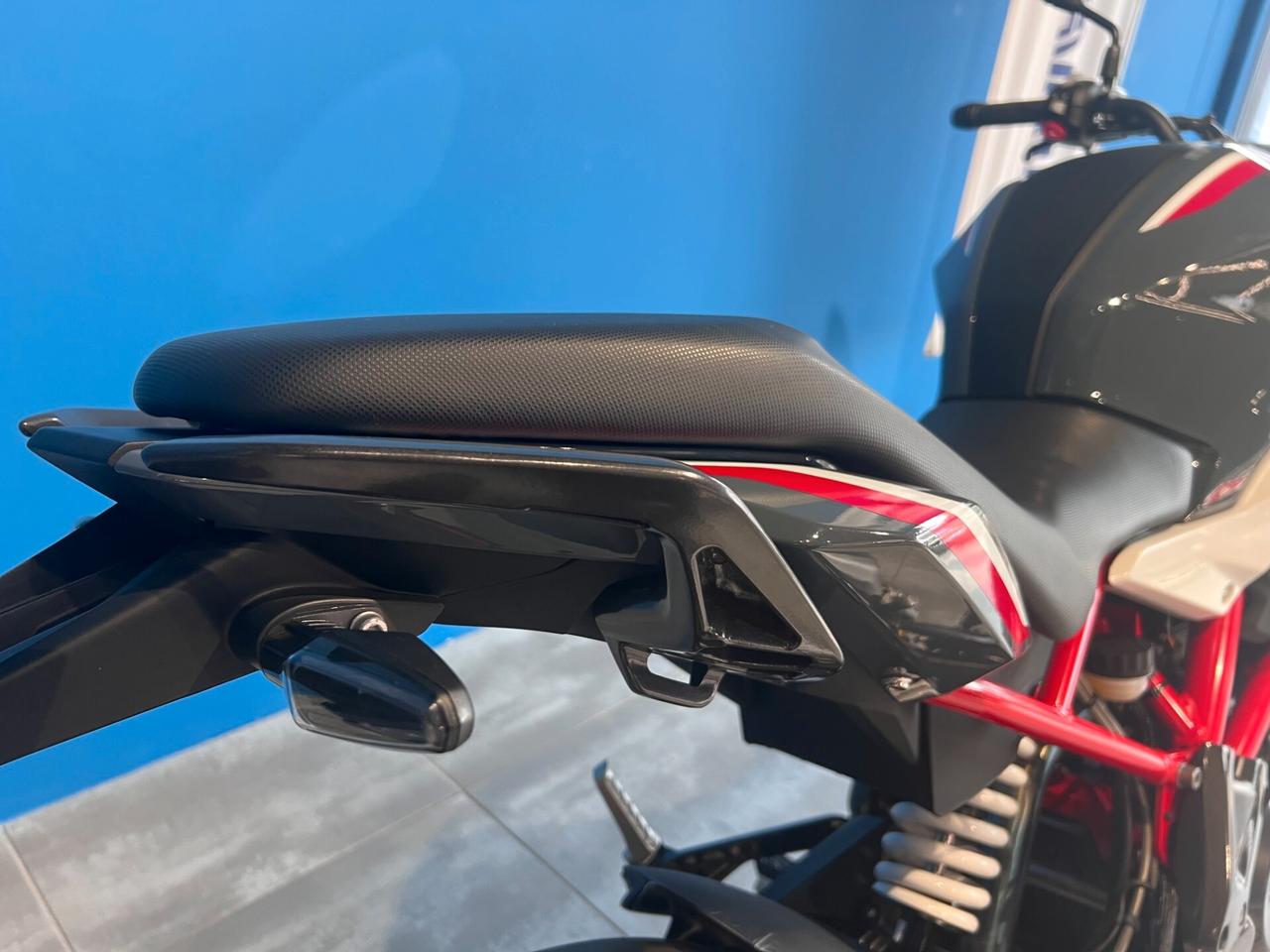 Bmw G 310 R ABS - 2021