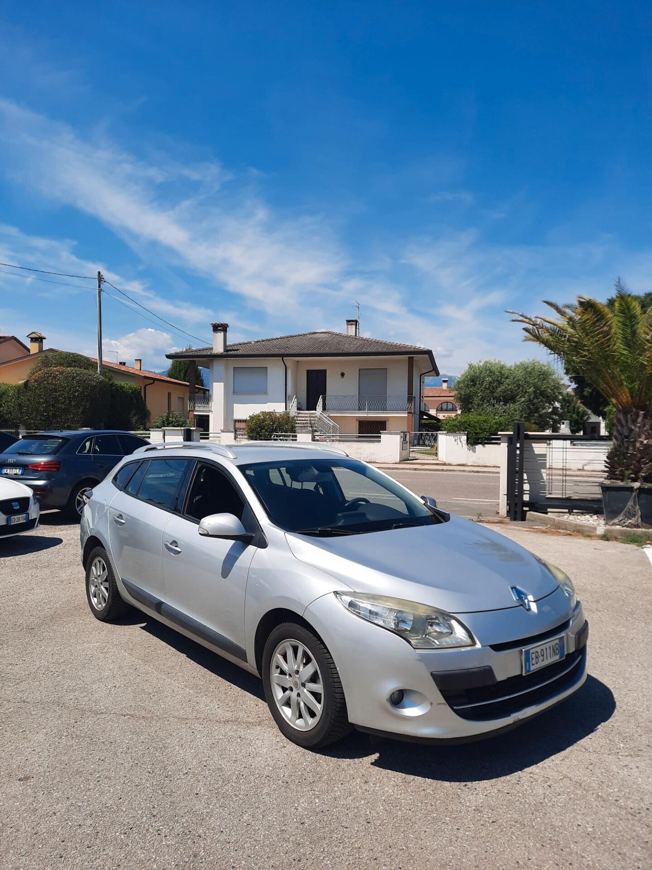 Renault Megane 1.5 dCi UNICO.PRO SporTour Confort