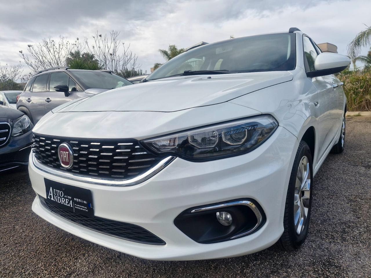 Fiat Tipo 1.3 Mjt Sw Lounge navig led 2021