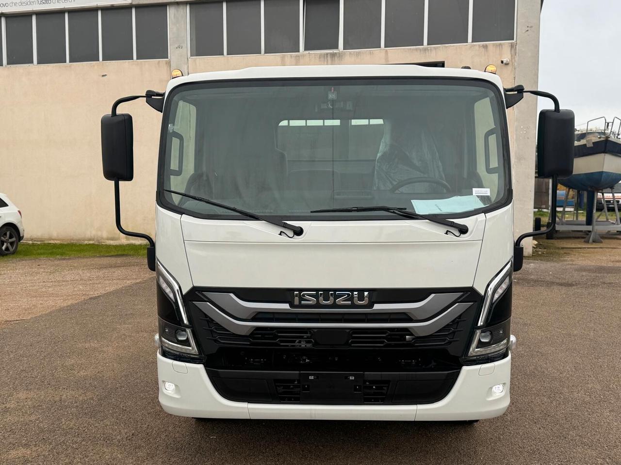 ISUZU M30 5.2 190CV PASSO H AUTOMATICO 6 MARCE NUOVO