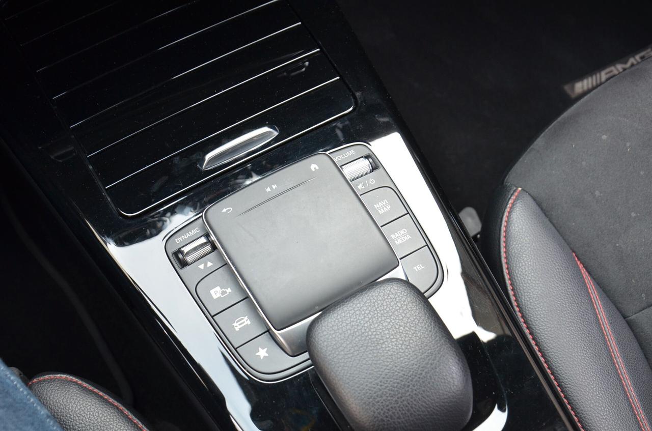 Mercedes-benz A 200 d Automatic AMG Line Premium