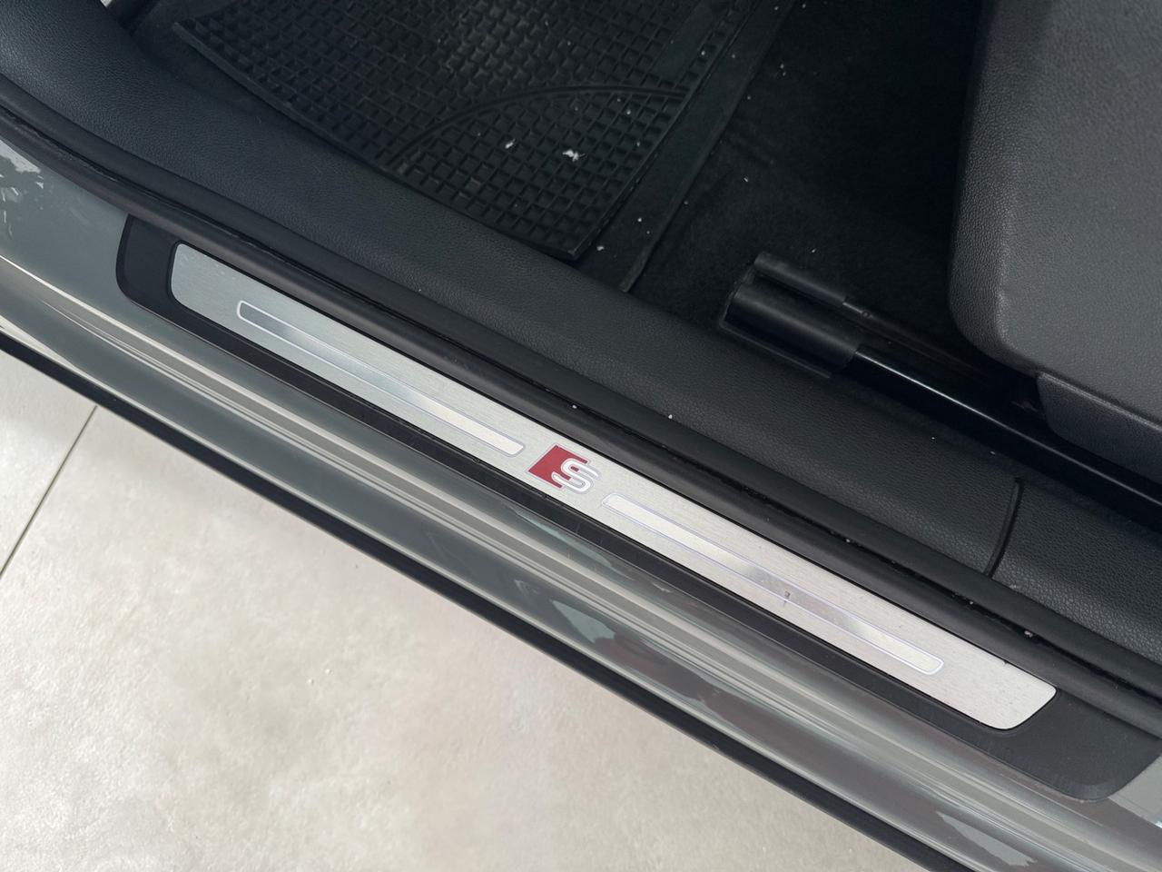 Audi Q2 30 TDI S tronic line Edition