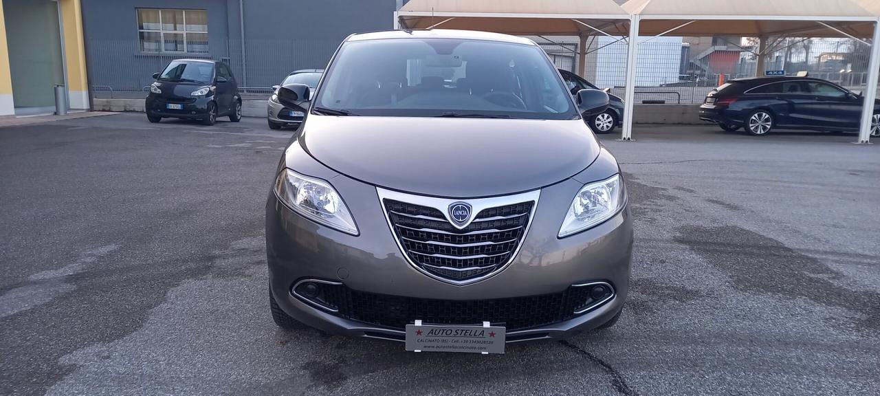 Lancia Ypsilon Benzina cc. 1.242 - 5 Porte 5 Posti UTILIZZABILE ANCHE PER I NEOPATENTATI.