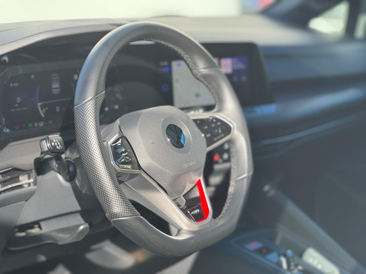 Volkswagen Golf GTI 2.0 TSI DSG