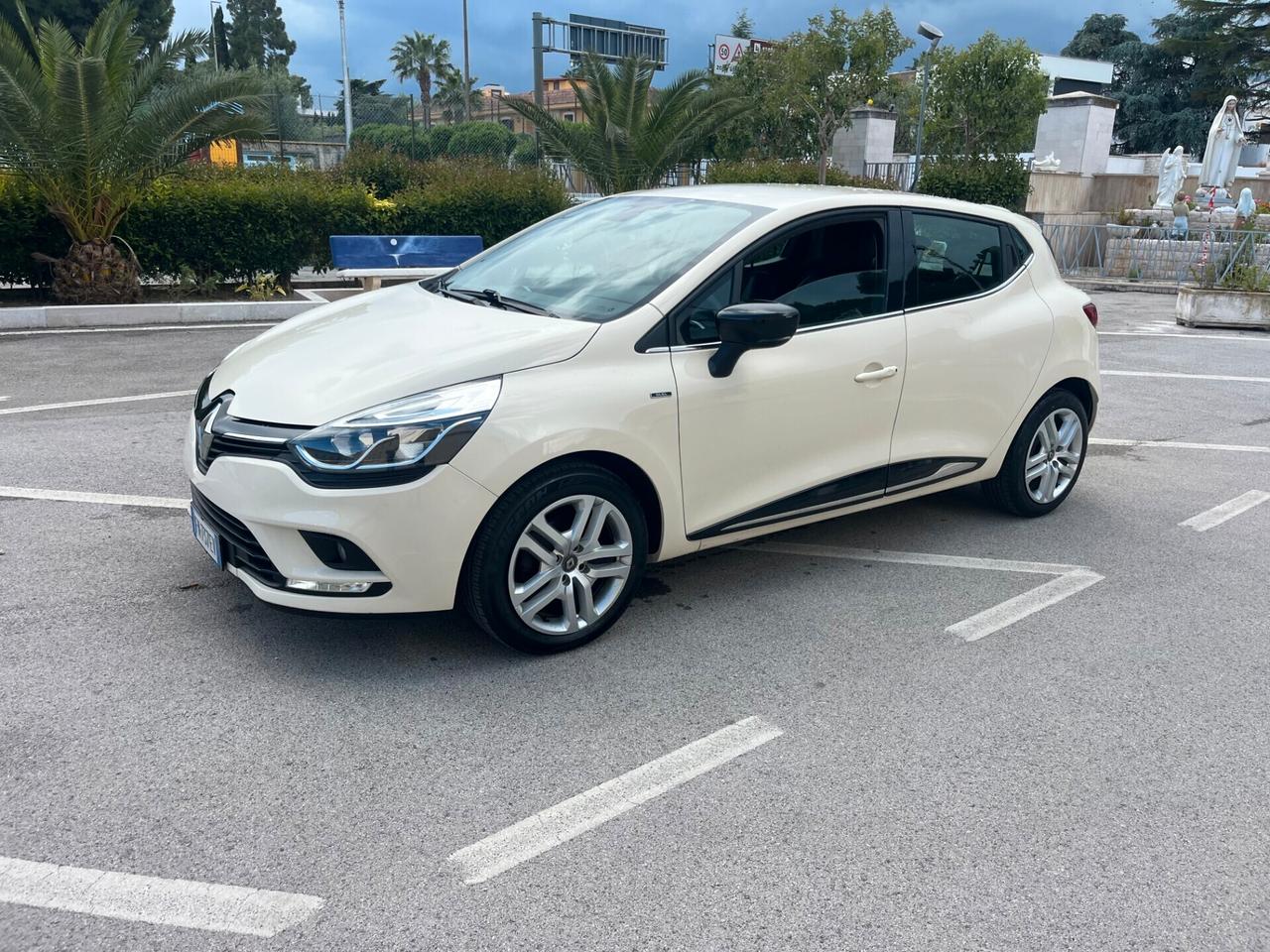 Renault Clio 1.2 75 CV 5 p. Duel X NeoPatentati