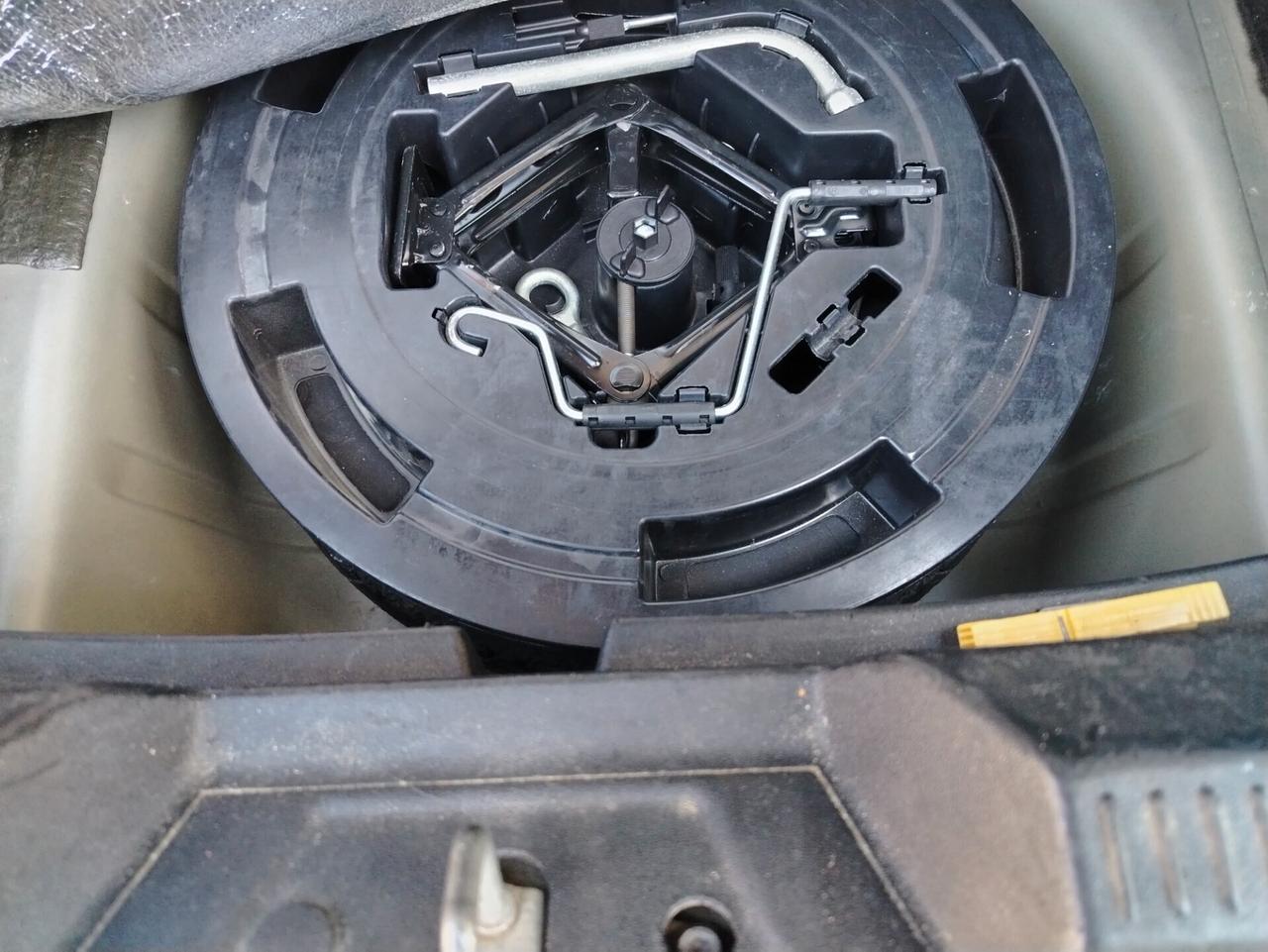 Lancia Delta 1.6 MJT DPF Argento