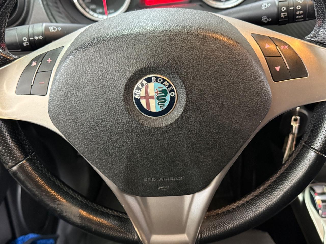 Alfa Romeo MiTo 1.4 105 CV S&S Distinctive Ok neo