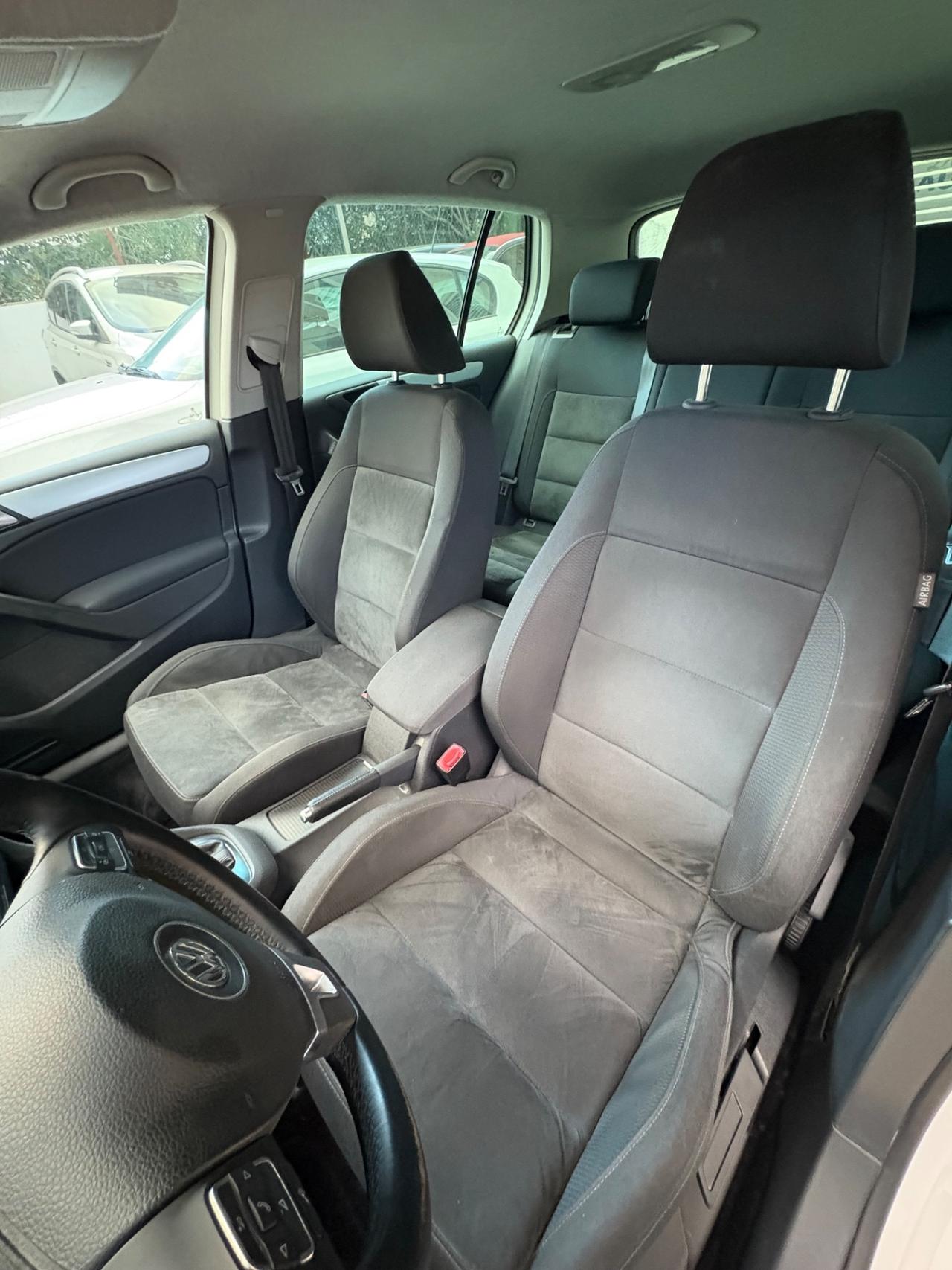 Volkswagen Golf Highline DSG Unico Proprietario