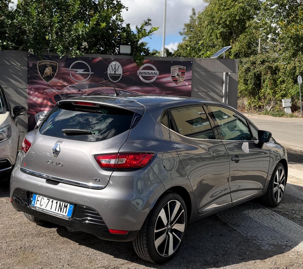 Renault Clio dCi 8V 90CV EDC Start&Stop 5 porte Energy Intens