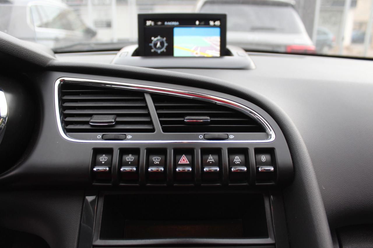 Peugeot 3008 1.6 HDi 115CV Style