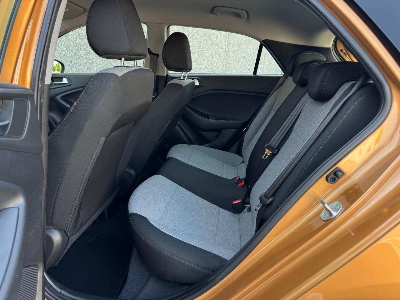 Hyundai i20 1.1 CRDi 12V 75cv Euro 6 Garanzia