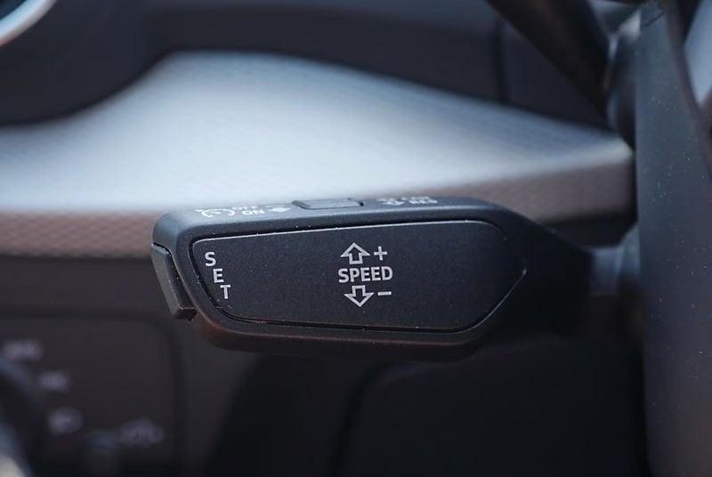 Audi Q2 Q2 35 TFSI S tronic S line Edition Navi Led Cockpit Camera