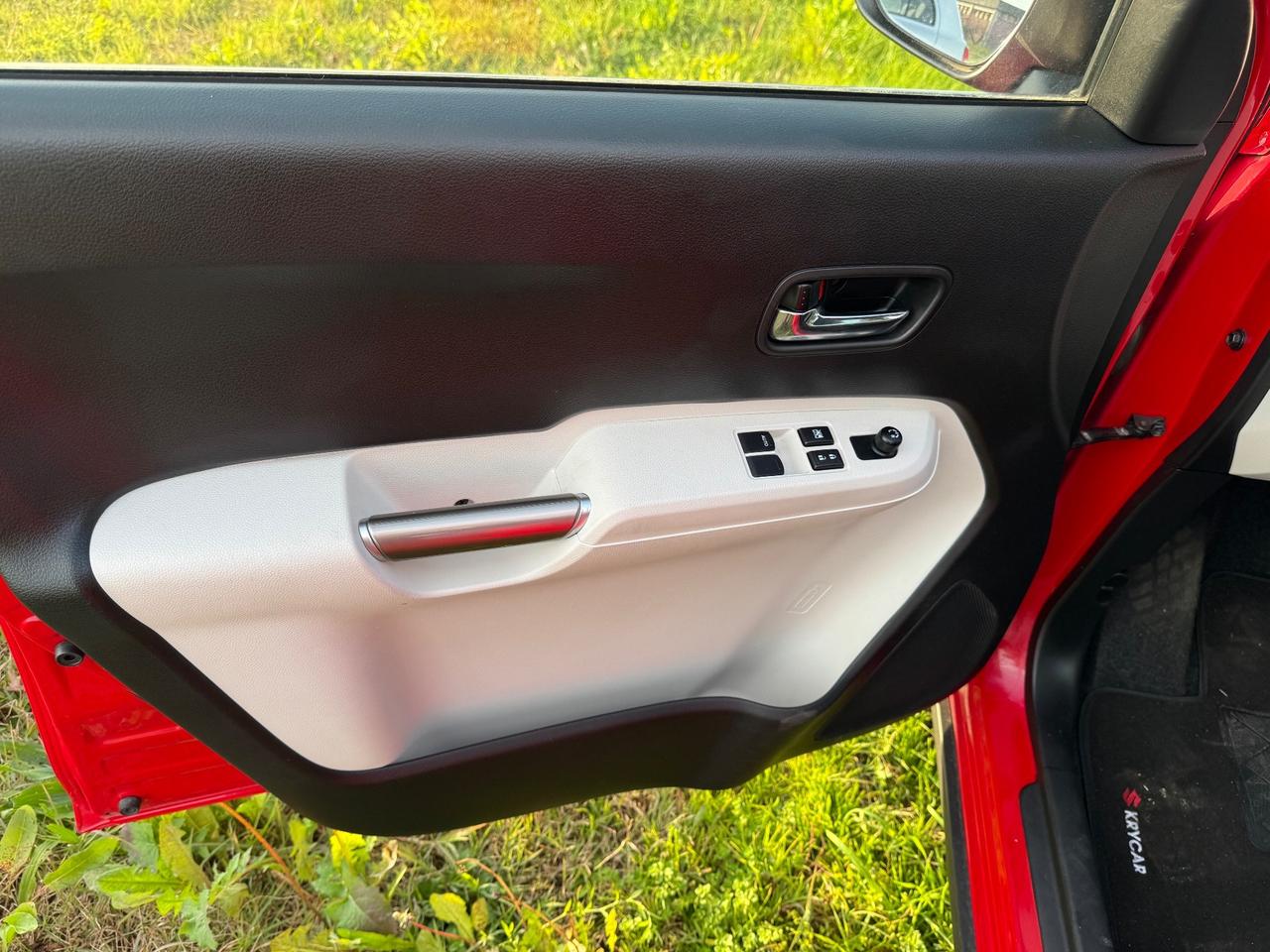 Suzuki Ignis 1.2 Dualjet Top