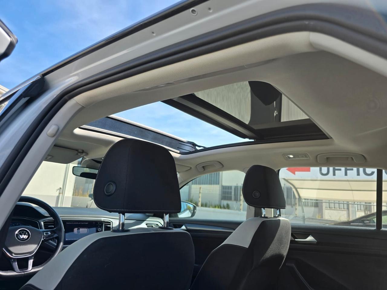 Volkswagen T-Roc 2.0 TDI SCR 150 CV Advanced BlueMotion Technology - TETTO