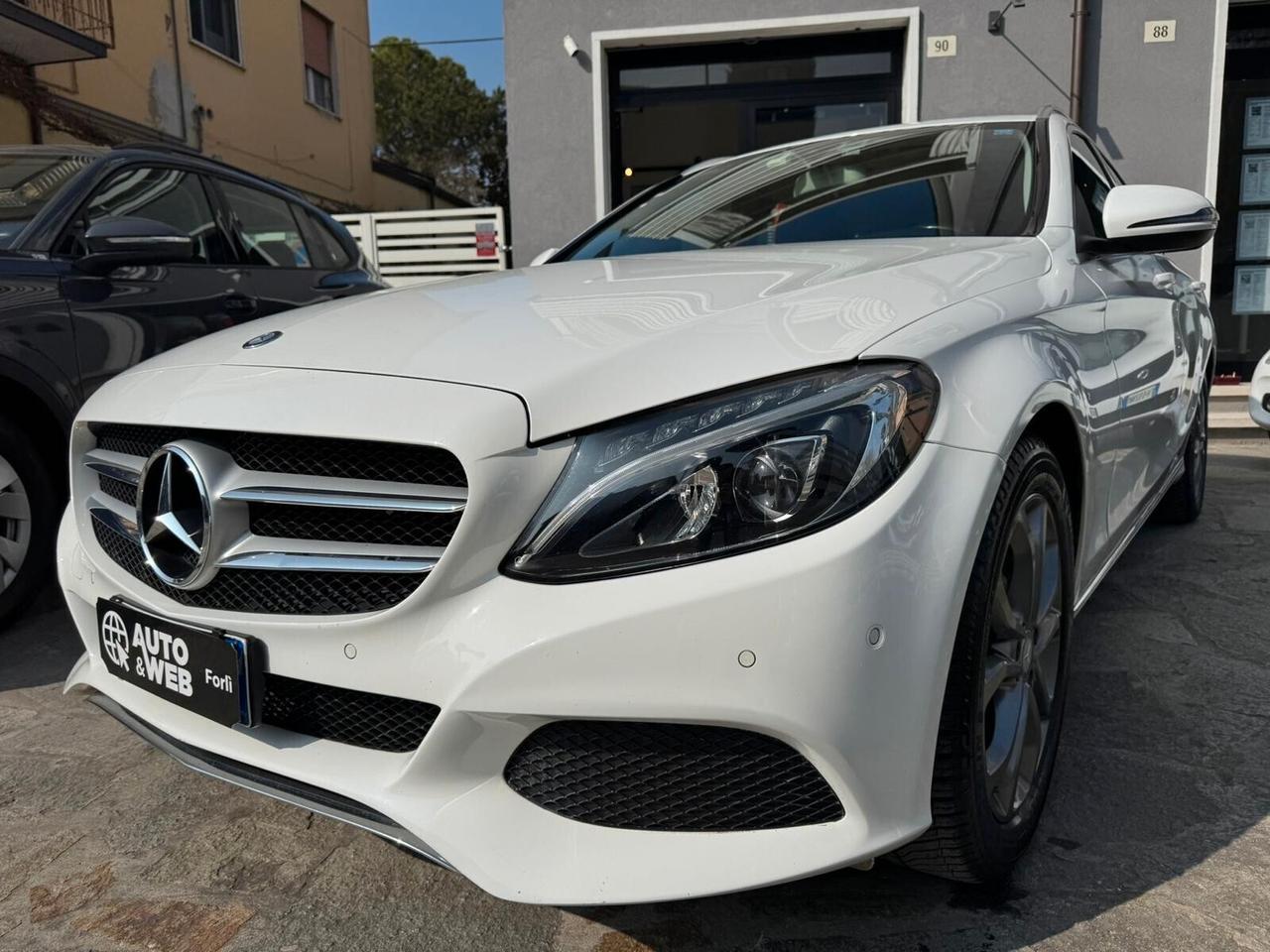 MERCEDES C 220 D S.W. AUTO SPORT