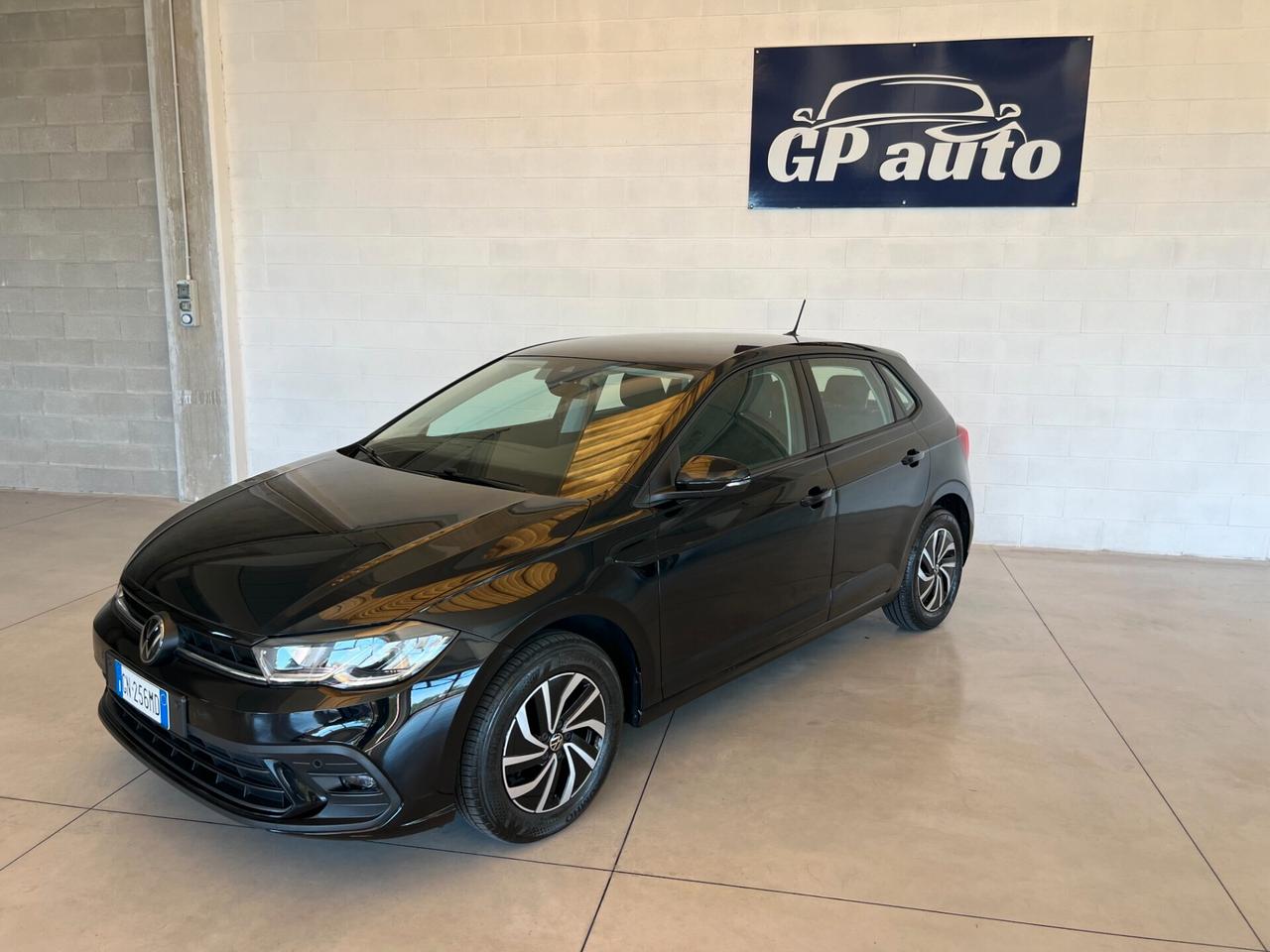 Volkswagen Polo 1.0 Life KM 23.414 ok neopatentati tagliandata vw prezzo reale senza finanziamento