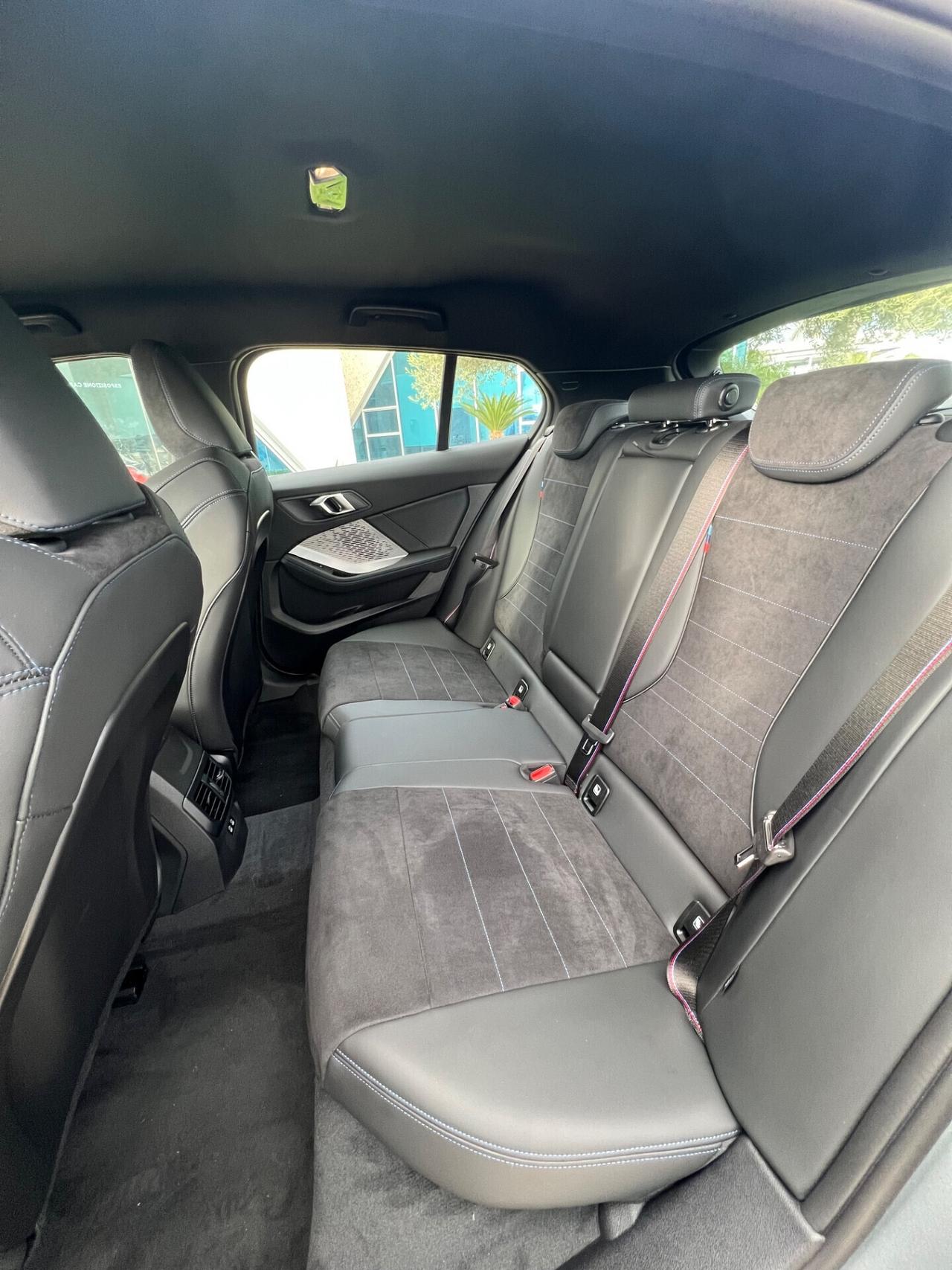 BMW 118 d MSport Pro possibilità noleggio no scoring