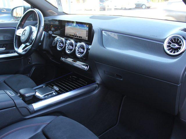 MERCEDES-BENZ GLA 200 d Automatic Premium