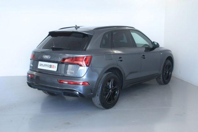 AUDI Q5 40TDI 204 CV quattro S tronic S line Black edition
