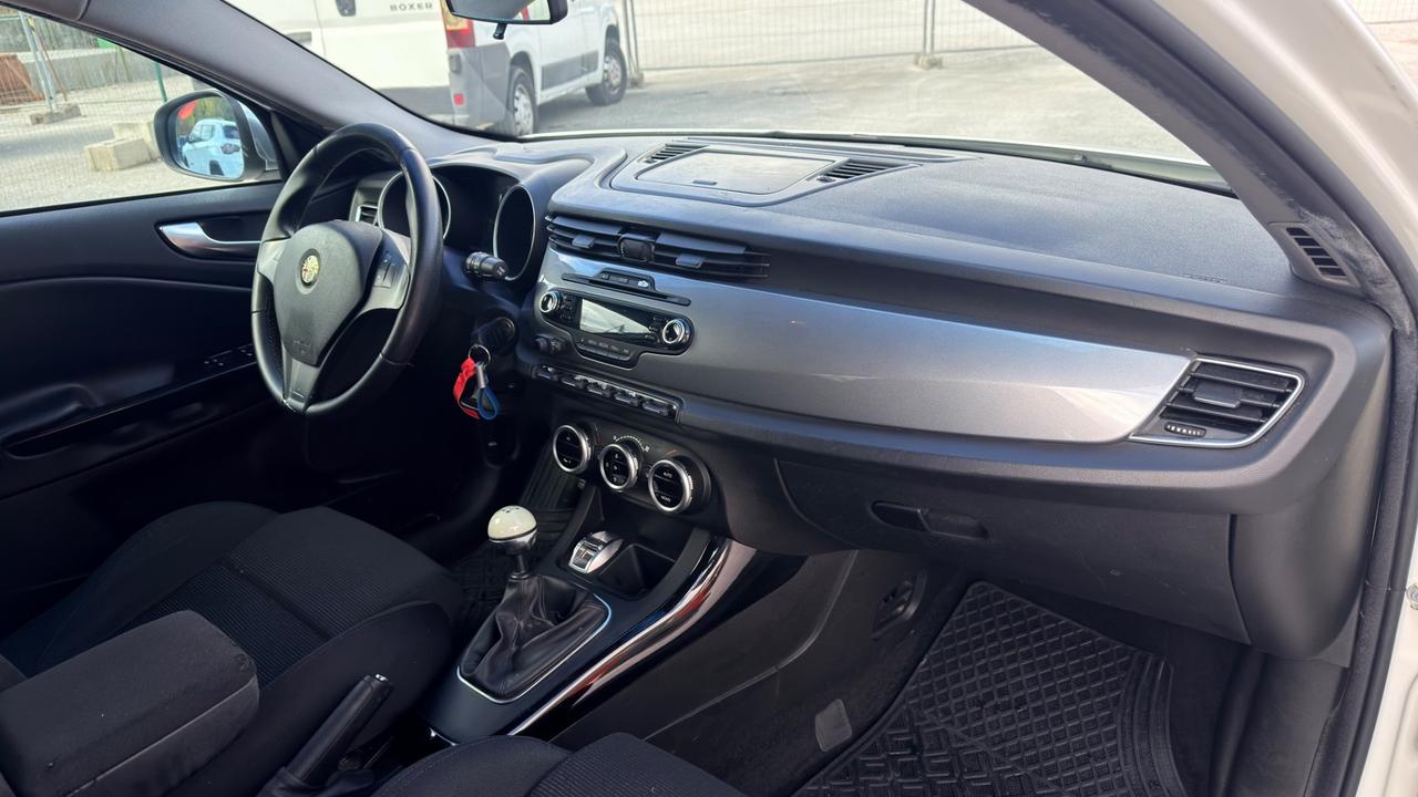 Alfa Romeo Giulietta 1.6 JTDM 105 cv Distinctive