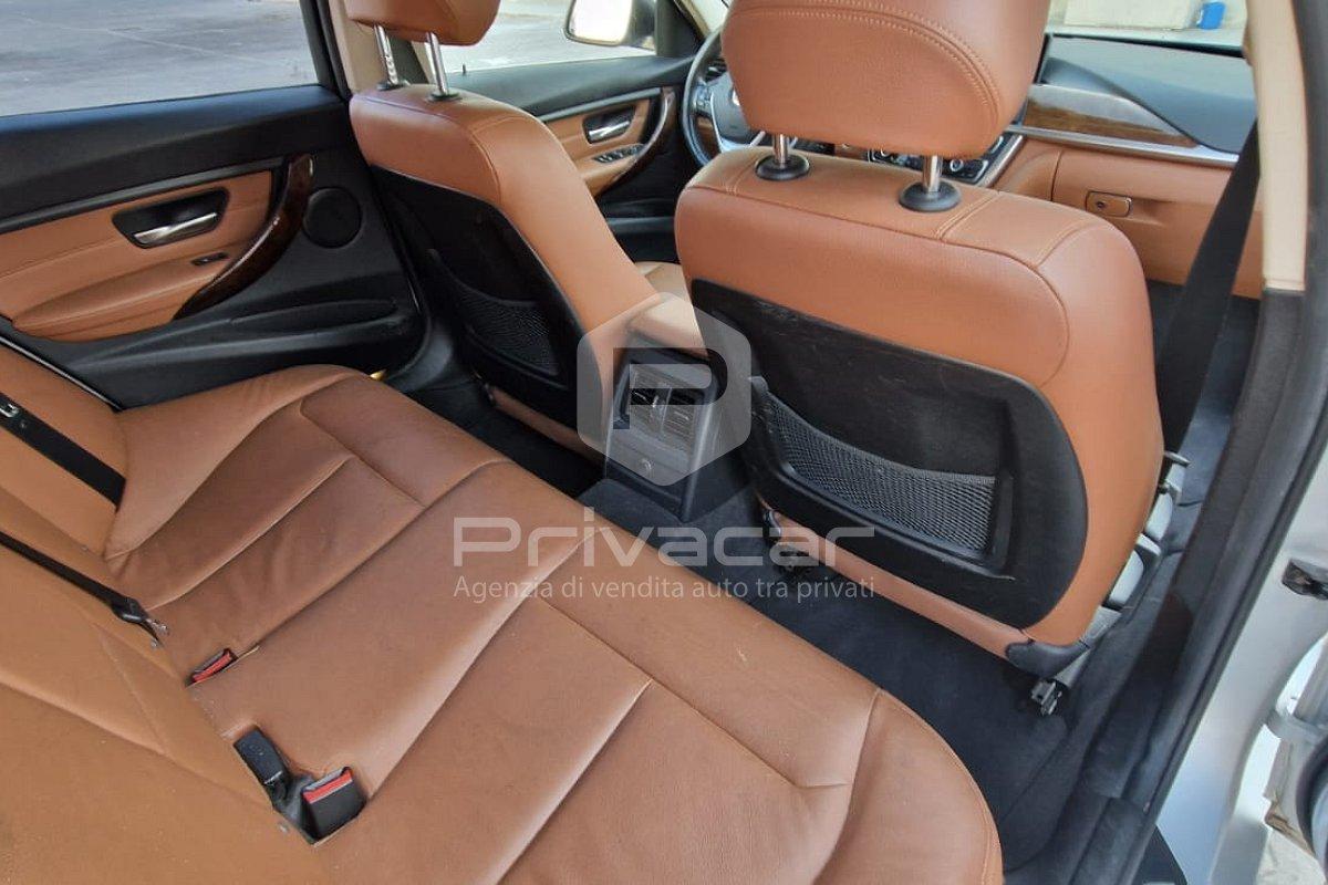 BMW 328i xDrive Luxury
