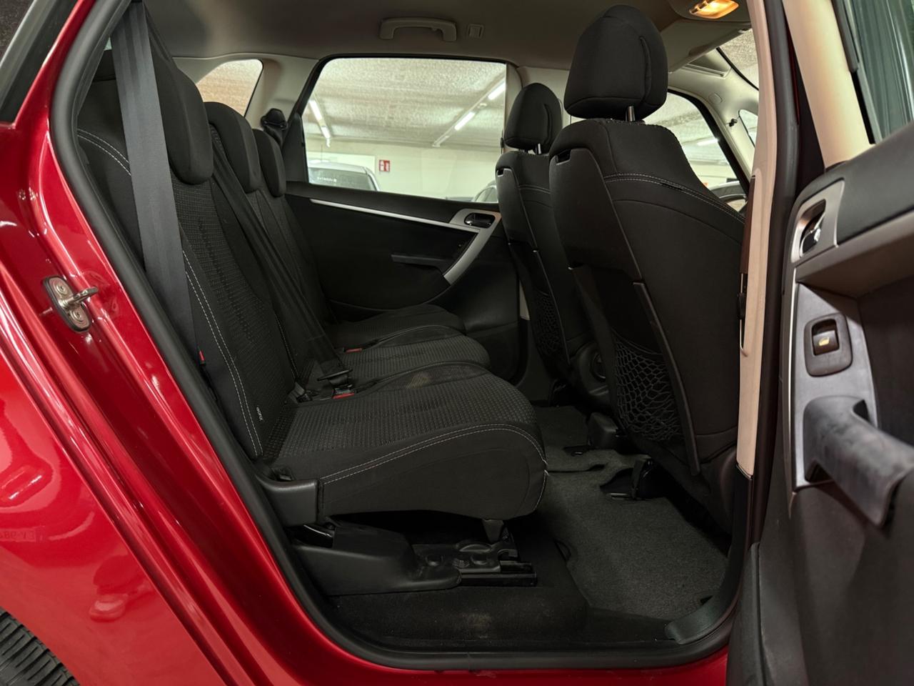 Citroen C4 Picasso 1.8 Elegance GPL