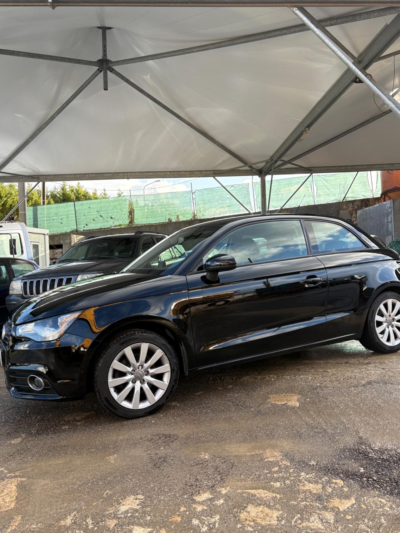 Audi A1 1.6 TDI 105 CV Attraction